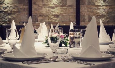 Four Lake O restaurant closures; Top Portland eateries and other food news