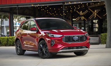 Ford unveils 2023 Escape to sell alongside Bronco Sport in highly competitive compact SUV segment
