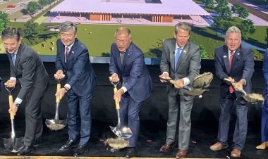 South Korea, U.S. in 'intense conversation' over EV tax credits, ambassador says