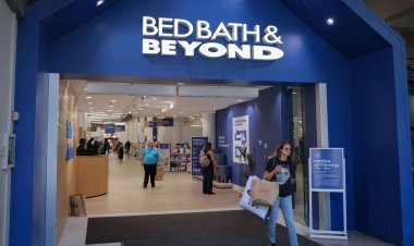 Bed Bath & Beyond shares fall after interim CEO Sue Gove appointed to position permanently