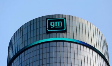 Investors go with old as tech slides: Wall Street's favorite 100-year-old stocks to buy