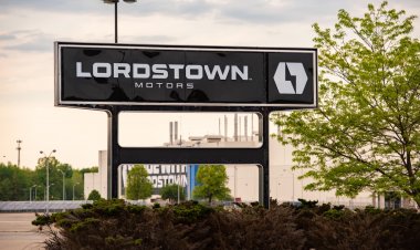 Lordstown aims to boost EV production with Foxconn investment, seeks new automaker partner
