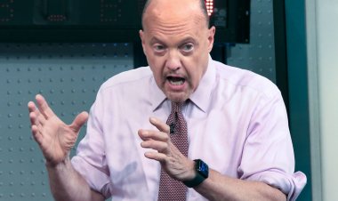 Jim Cramer says to hold onto these 3 cloud stocks and sell the rest
