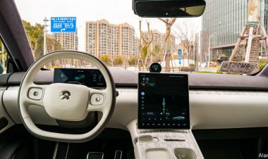 The race to reinvent the car industry