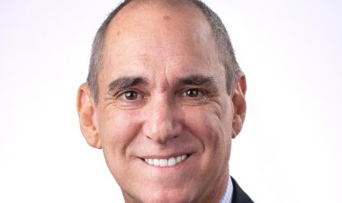 Windermere economist doesn't expect housing inventory to go up, but thinks interest rates will drop