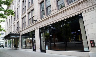 Metro ridership is up, yet downtown Seattle worker foot traffic falls