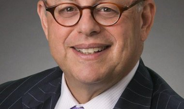 Fifth Third Bank economist: What's causing the labor shortage and how employers should respond