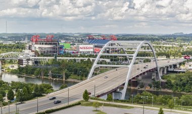 Sports economist argues against $2.1B Titans stadium proposal and Nissan Stadium renovation projections