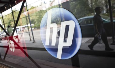 Stocks making the biggest moves premarket: Deere, HP, Nordstrom and others