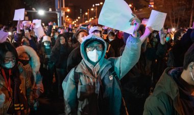 Protests against Covid controls erupt across China