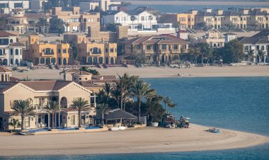 These are shaping up to be the best and worst luxury real estate markets for 2023