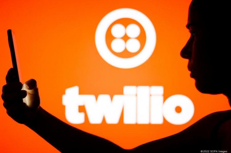 Twilio will phase out Zipwhip software 2 years after $850M acquisition