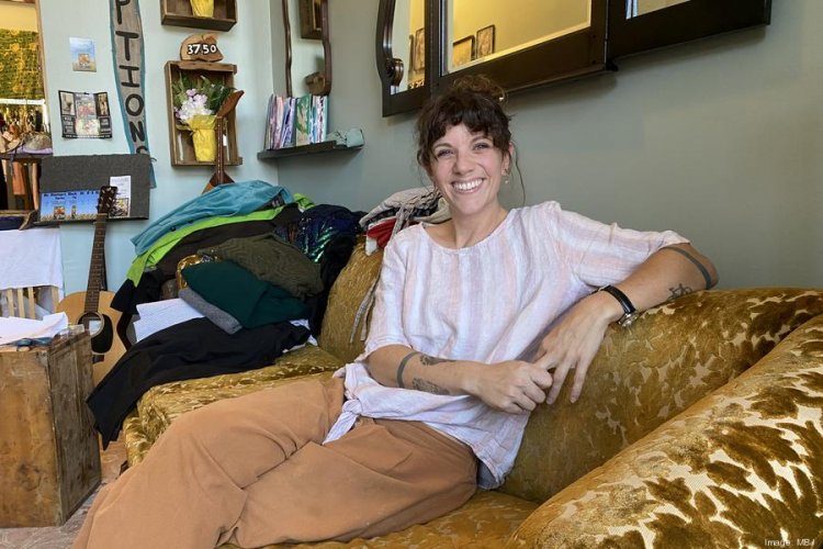 Now open near Cafe Eclectic in Midtown, the eclectic Blackspring Farms