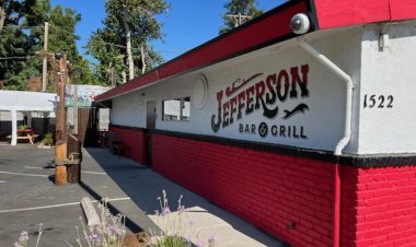 Jefferson Bar & Grill in West Sacramento is being sold. Here's what's planned for the site.