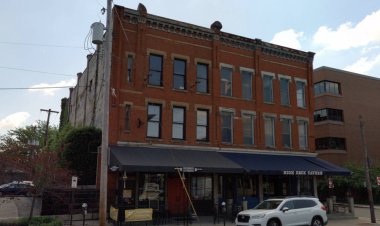 A South High Street building near German Village is for sale