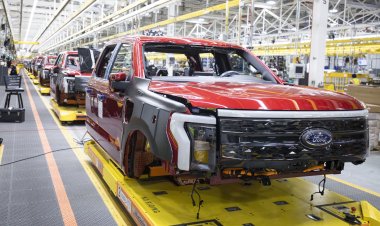 Ford claims No. 2 spot in EVs behind Tesla – but gap remains wide