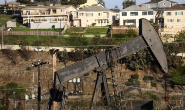 Los Angeles bans oil and gas drilling within city limits