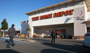 Credit Suisse downgrades Home Depot, cites slowing housing market as near-term risk