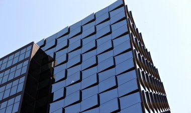 Meta's CTO says it's 'committed' to its mixed-reality vision, despite $9B in losses this year