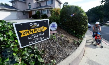 Mortgage refinance demand surged 6%, as rates dropped to the lowest level since September