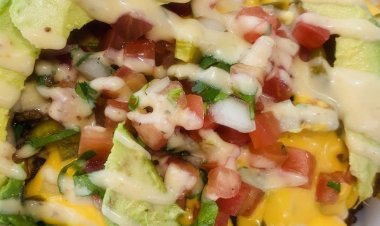 Taco truck plans Greenfield restaurant, Mochinut to open at Bayshore: Quick Bites