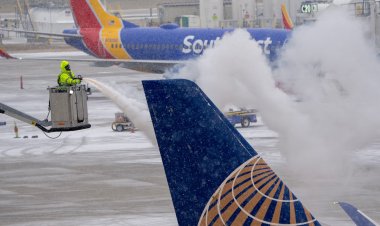 Airlines cancel 17,000 flights due to severe winter weather but disruptions ease
