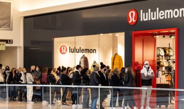 Bernstein downgrades Lululemon, warns a reset is coming for the apparel stock