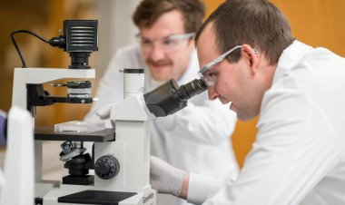 With lean staff, low cash, Axcella races ahead with Long Covid drug