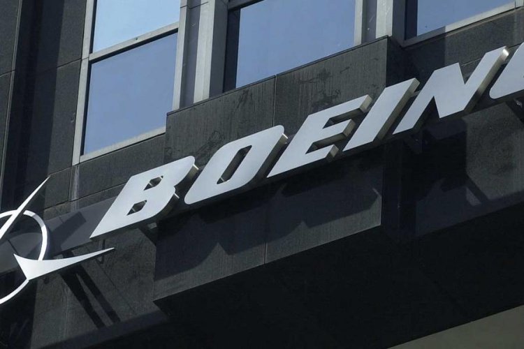 Boeing ends 2022 with another loss