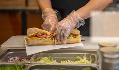 Sandwich chain Subway's sales climb as turnaround takes hold ahead of potential sale