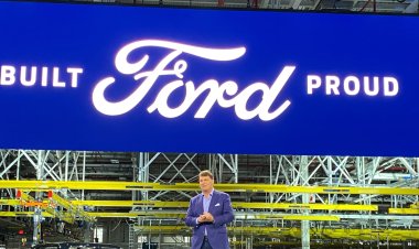 Ford's CEO needs to deliver by next quarter, or we're moving on from the stock