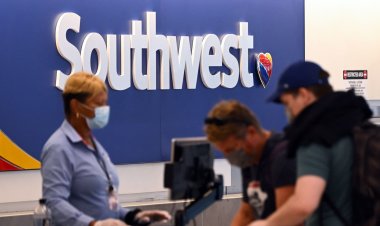 Southwest executive tells Senate 'we messed up' in holiday travel chaos