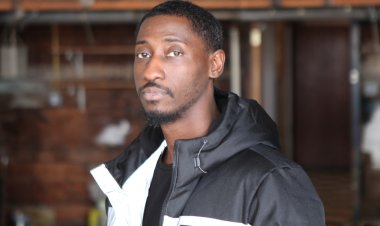 They were convicted on marijuana charges. Now they're first in line to sell it legally