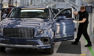 Bentley to end production of ultra-performance 12-cylinder engine as it transitions to EVs