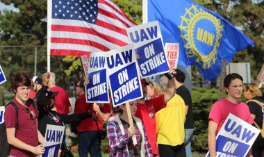 UAW leadership faces historic upheaval ahead of union negotiations with Detroit automakers