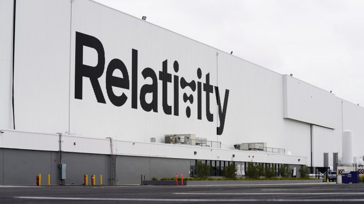 Inside the 'Wormhole,' Relativity Space's monster factory 3D-printing reusable rockets