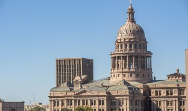 Abbott says SA is at 'choke point' as city seeks Austin assist
