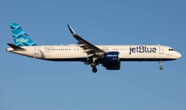 Justice Department moving toward blocking JetBlue, Spirit merger