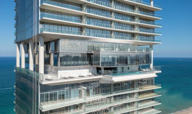 A look inside a $22.5 million Miami condo with insane luxury amenities