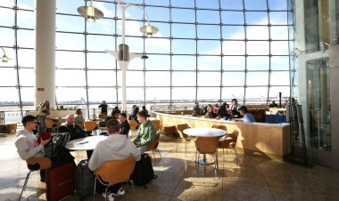 Survey names Sea-Tac the top North American airport for 2nd year