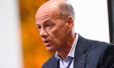 In bankruptcy, Silicon Valley Bank's parent company says it has no employees