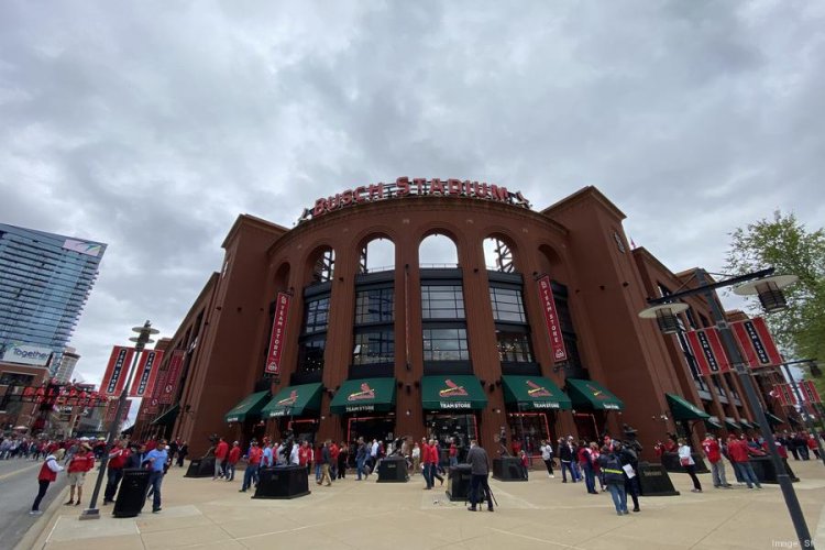 Cardinals' opening day ranks among most expensive options in MLB — except this cost