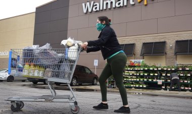 Walmart to close four underperforming Chicago stores