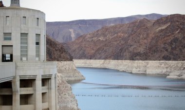 As states continue to bicker, feds say Colorado River cuts are coming