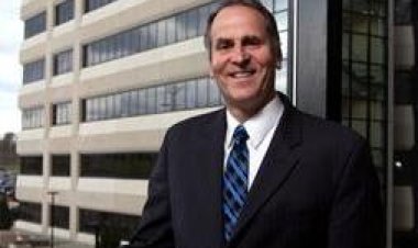 Cincinnati Financial CEO Steve Johnston gets sizable pay raise; here's why