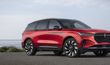 Ford unveils new Lincoln Nautilus to be imported from China