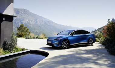 Volkswagen reveals the ID.7, new flagship EV with more than 300 miles of range