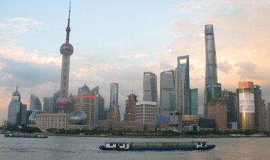 Modified bill targeting real estate purchases by foreign citizens, companies moving through Texas Capitol