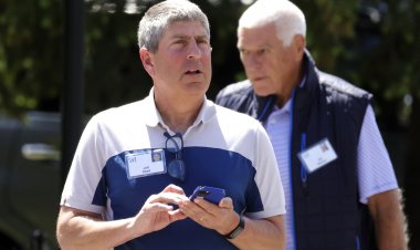 NBCUniversal CEO Jeff Shell is out after admitting inappropriate relationship