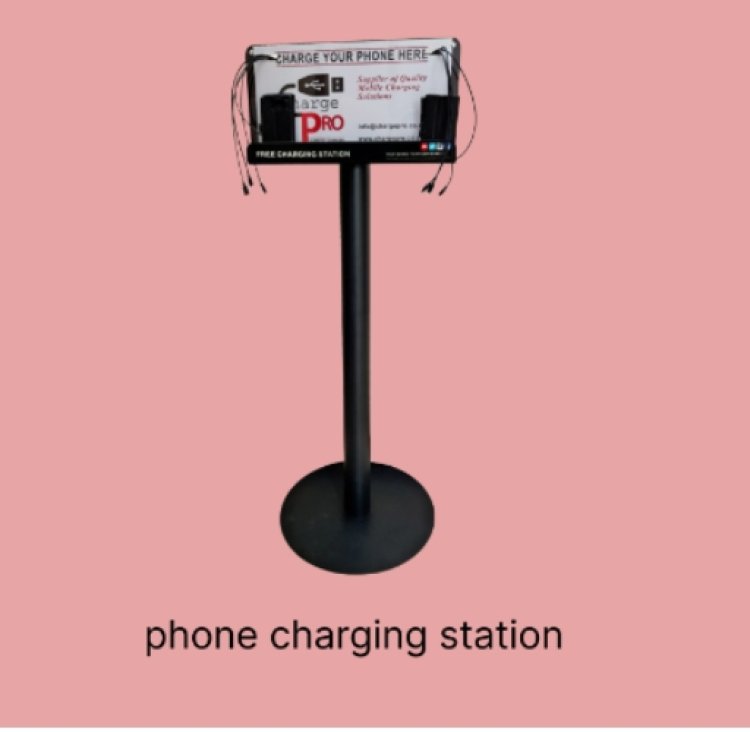 Phone Charging Stations: A Lifesaver for Event Planners
